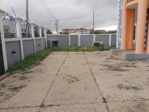 EXECUTIVE 4 BEDROOM HOUSE WITH BOYS QUARTERS FOR SALE AT EAST LEGON