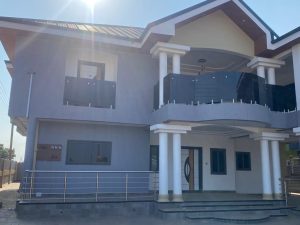 6-bedroom storey for sale at haatso ma bay